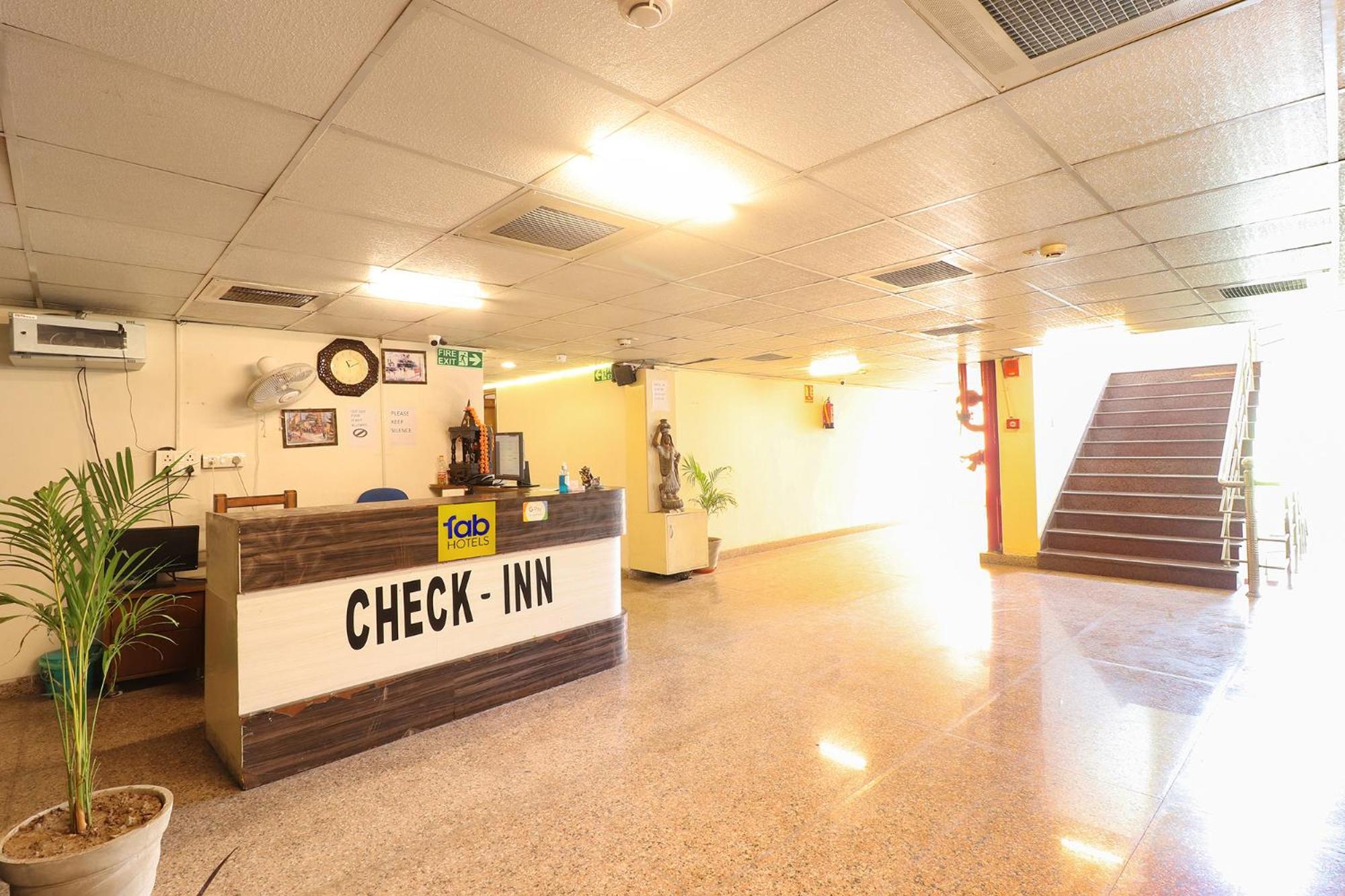 Fabhotel Avyay Dehradun Exterior photo